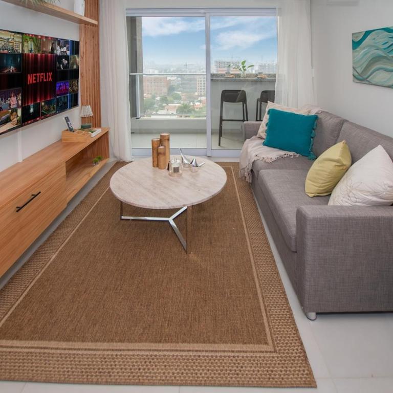 Business Apt with City Views in a Great Location - Apartamento - 11