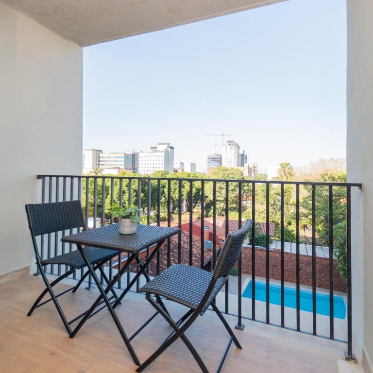 Modern Hassler Apt Great View Pool & Gym Access - Apartamento - 14