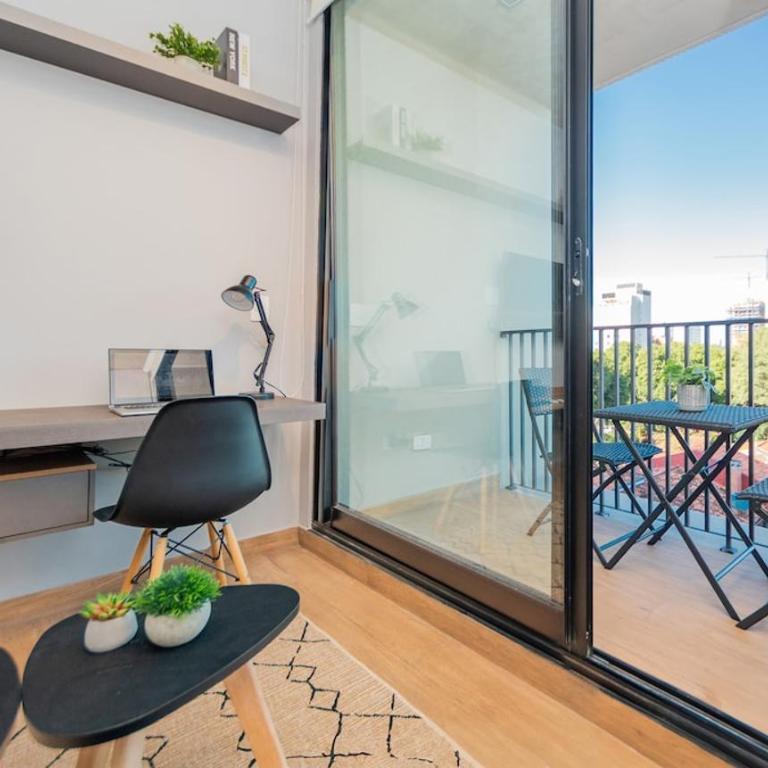 Modern Hassler Apt Great View Pool & Gym Access - Apartamento - 15