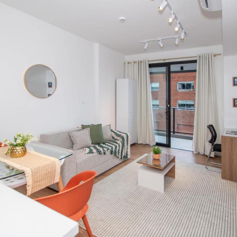 Modern 1BR at More Mariscal Pool & Gym - Apartamento - 7