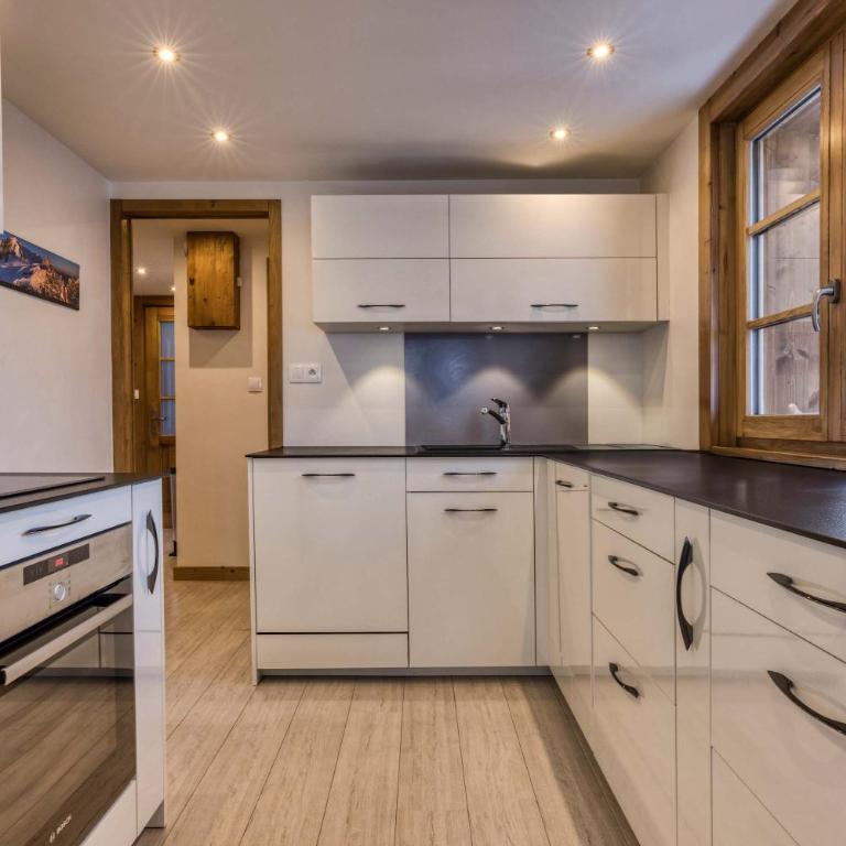 Vieux Guide by Pangea Services - Panoramic views 3mins walk to centre parking - Appartement - 6