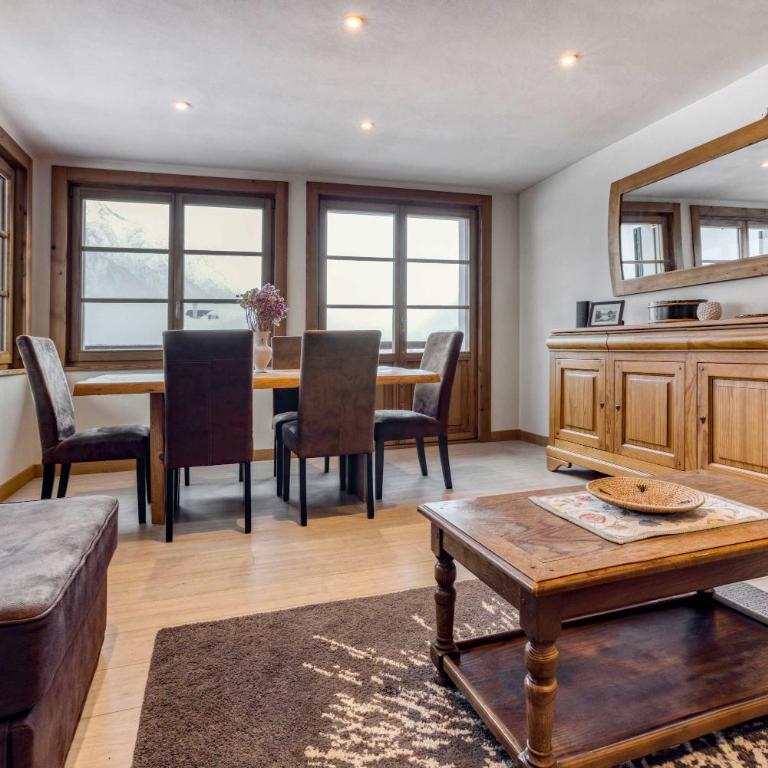 Vieux Guide by Pangea Services - Panoramic views 3mins walk to centre parking - Appartement - 8