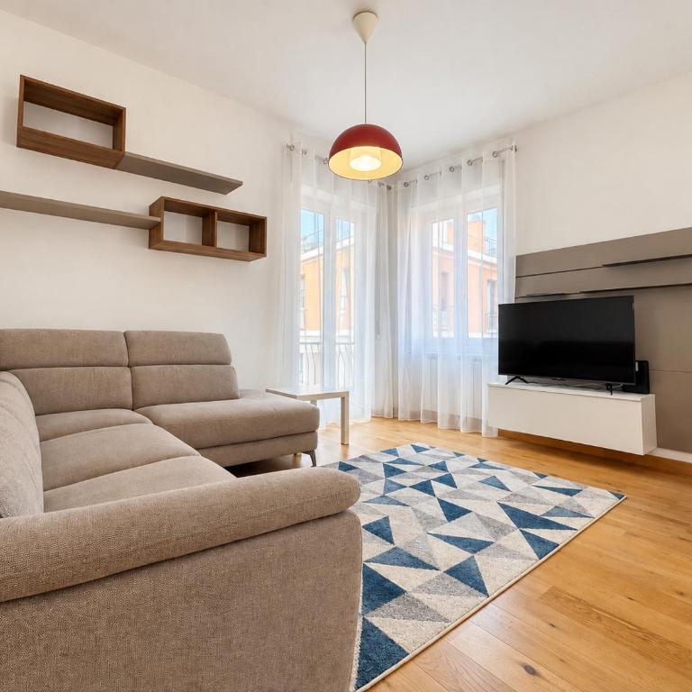 Hostdomus - City & Sea Apartment - Two-Bedroom Apartment - 10