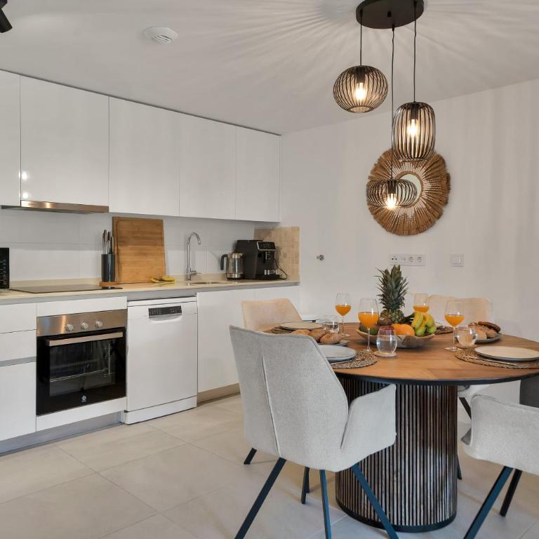 Casa Luna - Luxury Stay & Private Parking - Appartamento con 2 Camere da Letto - 13
