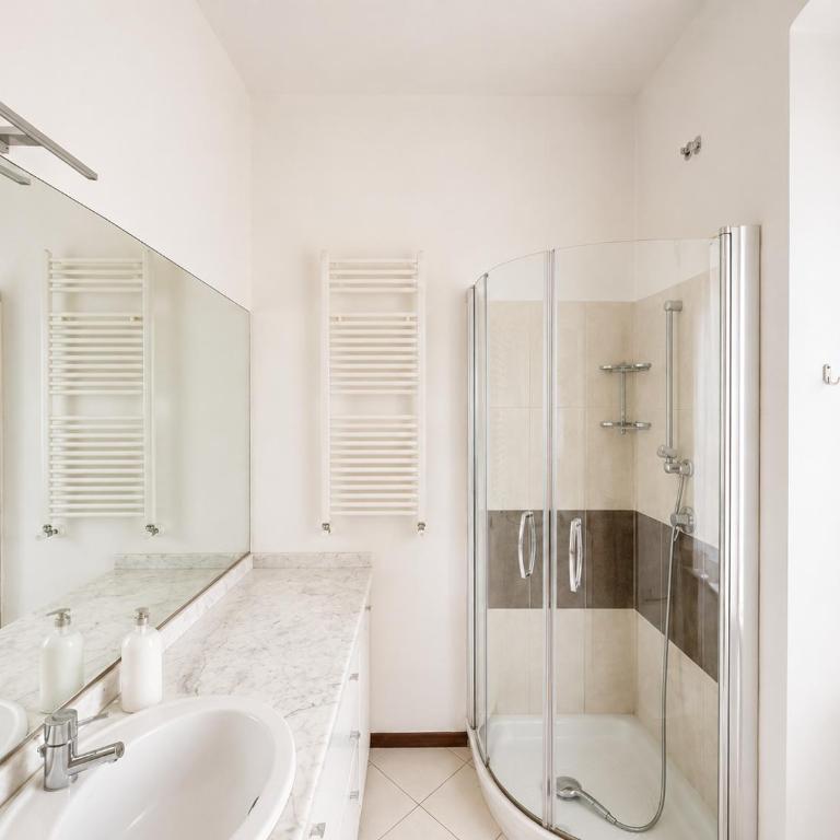The Grand Living - Elegant Apartment in Trieste - Appartamento con 2 Camere da Letto e Vista Città - 14