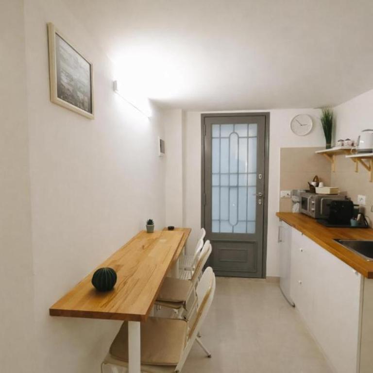 Midani Home - Appartamento con 2 Camere da Letto - 6