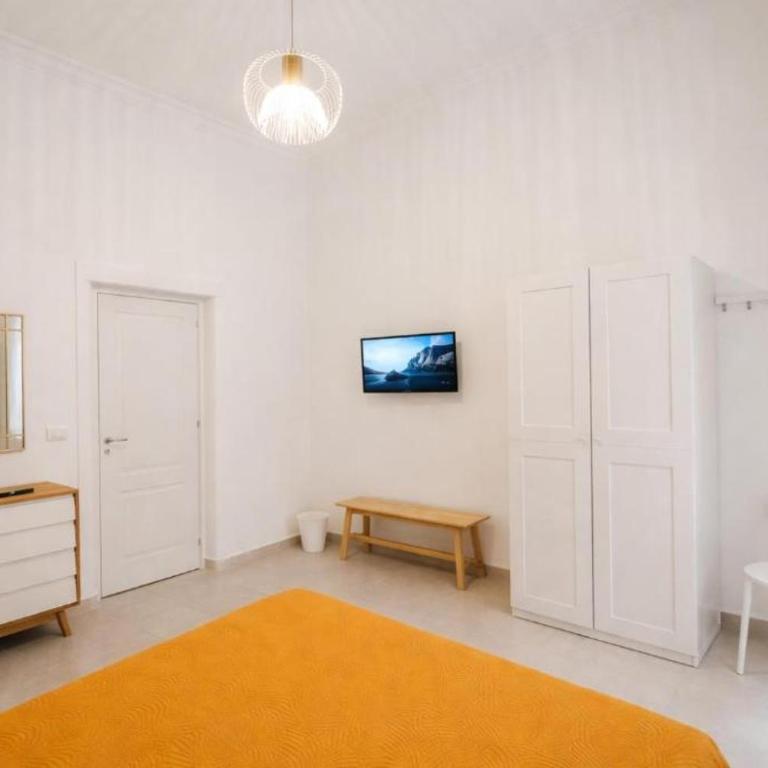 Midani Home - Appartamento con 2 Camere da Letto - 8