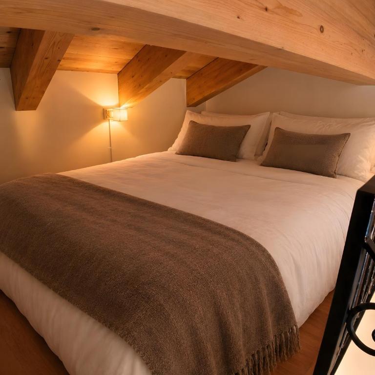 Chalet Royal - Three-Bedroom Chalet - 29