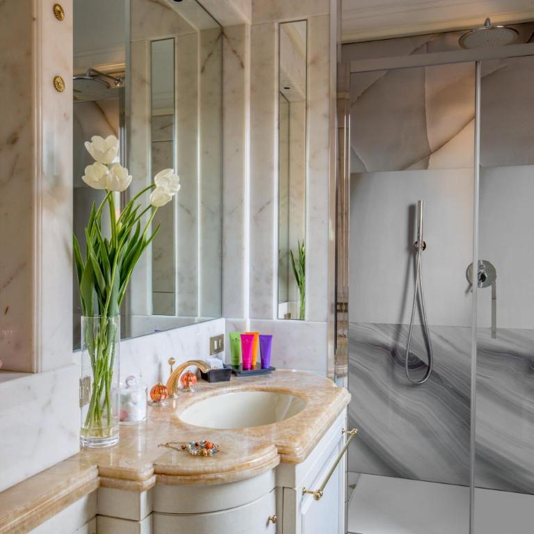 The Inn at the Spanish Steps Luxury Collection - The Inn at the Spanish Steps - Chambre Double Supérieure - Annexe - 2