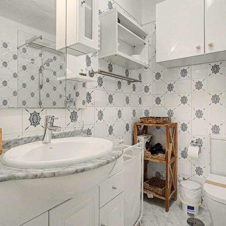 Beach Front Home A125 - One-Bedroom Premium Apartment with Ocean View - 18