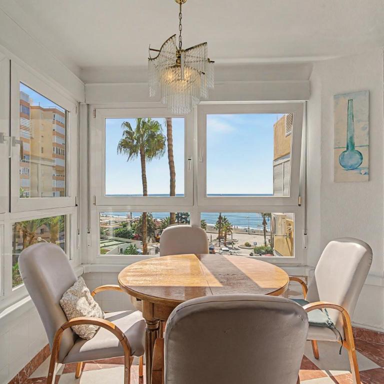 Beach Front Home A125 - One-Bedroom Premium Apartment with Ocean View - 8