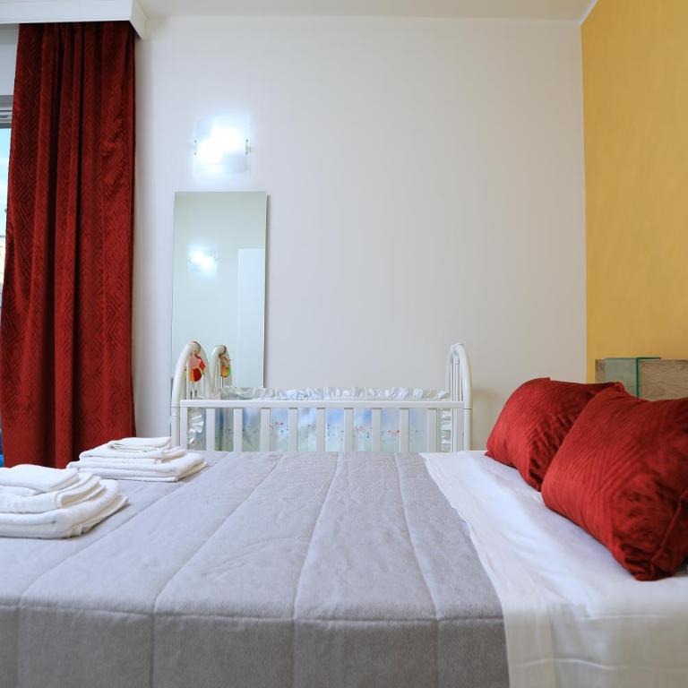 Palazzo Greco B&B - Double Room with Balcony - 6