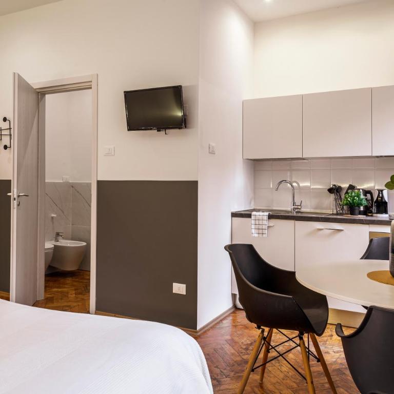 Romantic studio in the heart of Trieste - Appartamento con 1 Camera da Letto - 4