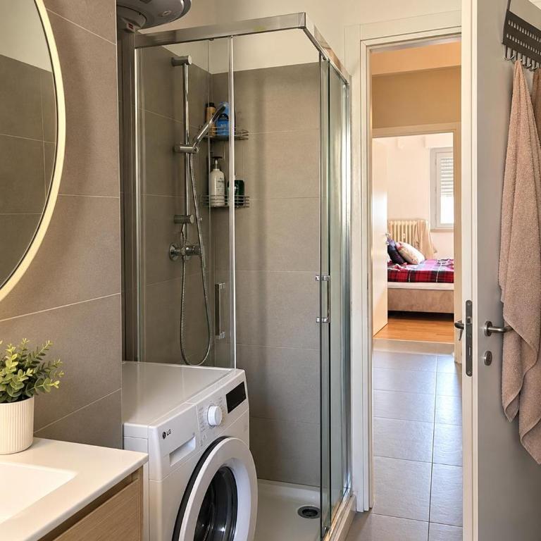 Point Center - Two-Bedroom Apartment - 4