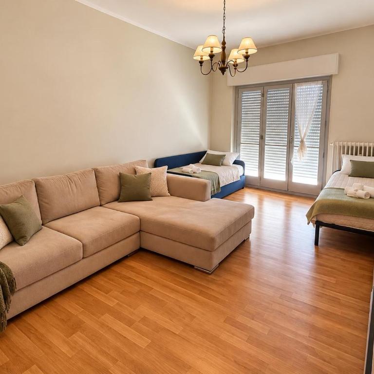 Point Center - Two-Bedroom Apartment - 7