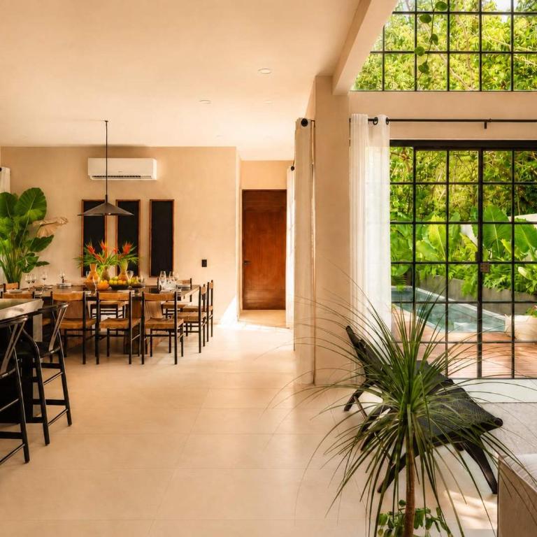 Majestic 5BR Villa - Rooftop Jacuzzi and Concierge in Tulum - Villa - 18