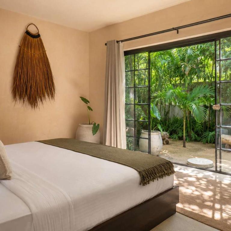 Majestic 5BR Villa - Rooftop Jacuzzi and Concierge in Tulum - Villa - 28