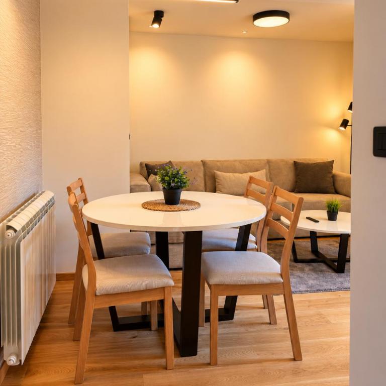 Svetogorska 27, apart kompleks - Appartement - 6