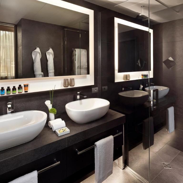 ME by Meliá Milan Il Duca - Suite Beyond Me+ con Terrazza - 7