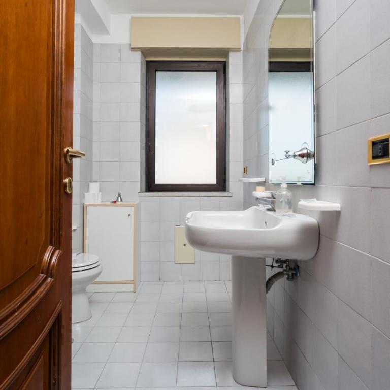Domus Partenope view By Dimorra - Appartamento con 2 Camere da Letto - 14