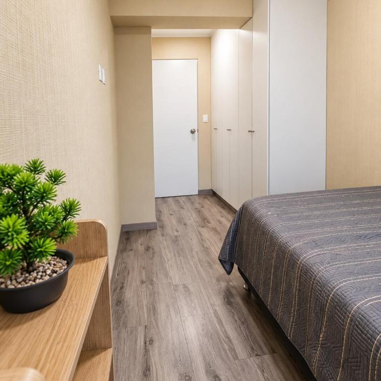 Apartamento con balcones y vista a la plaza de Magdalena - Apartamento de 3 dormitorios - 12