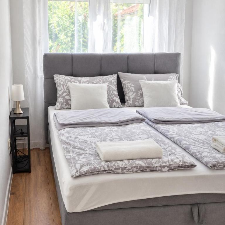 Amora Apartments - FREE parking - Deluxe Apartment mit 1 Schlafzimmer - 33