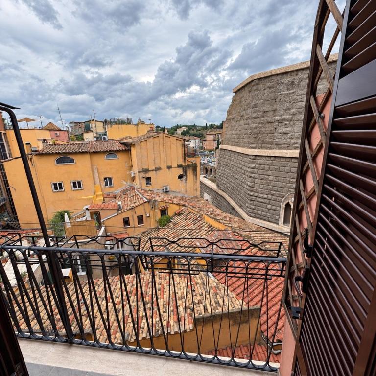 L'antica casa del pittore - Three-Bedroom Deluxe Apartment - 26