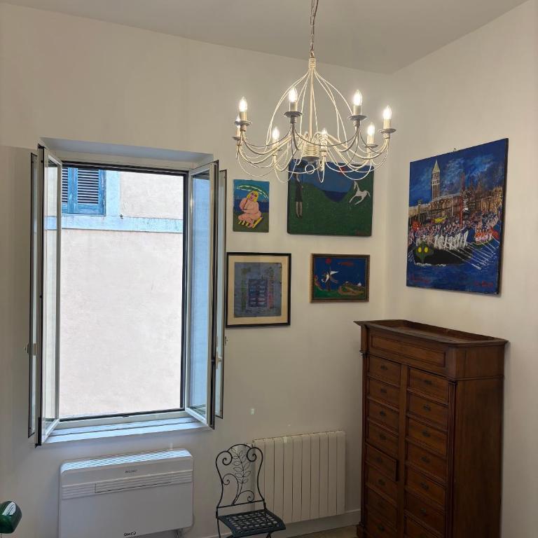 L'antica casa del pittore - Three-Bedroom Deluxe Apartment - 34
