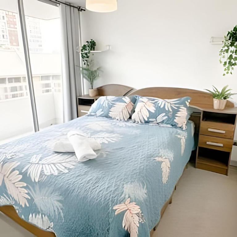 Cozy Central Apartment with Great Connectivity - Apartment - 9