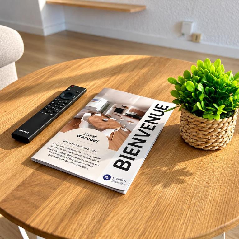 Climatisé et Spacieux avec Terrasse, Centre Port et Proche Mer - 6 Personnes - Deluxe Apartment mit Balkon und 2 Schlafzimmern - 29