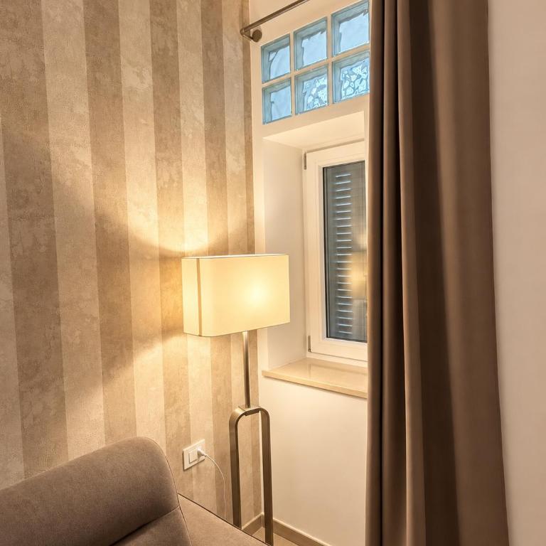 Home-Carrara - One-Bedroom Apartment - 8