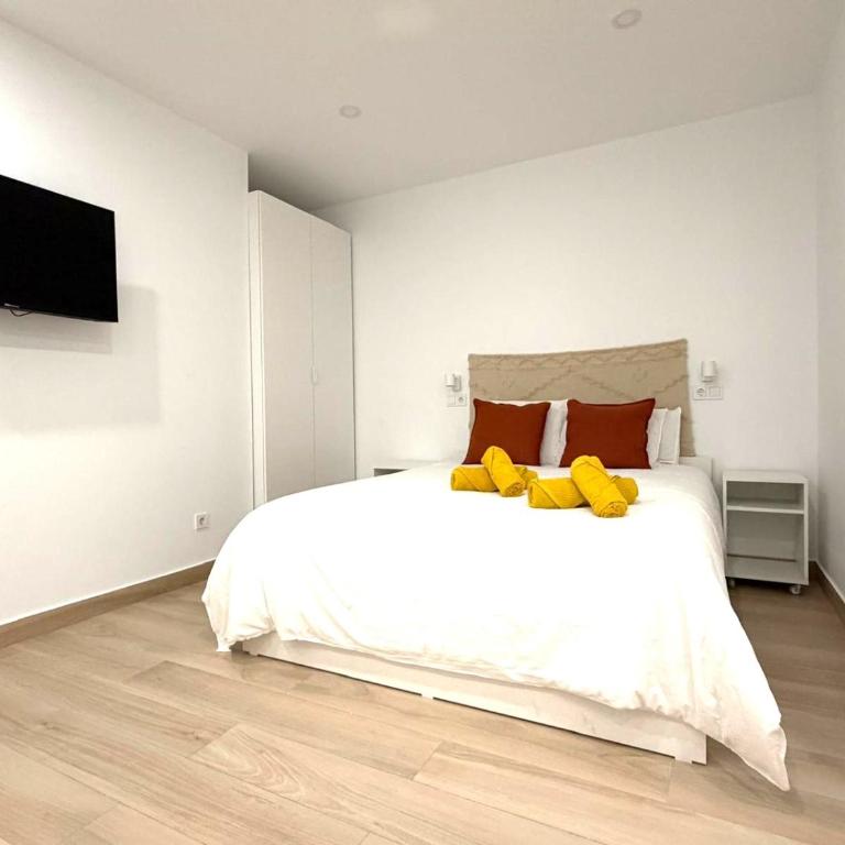 White & Center - Habitación Cuádruple adaptada para personas con discapacidad - 3