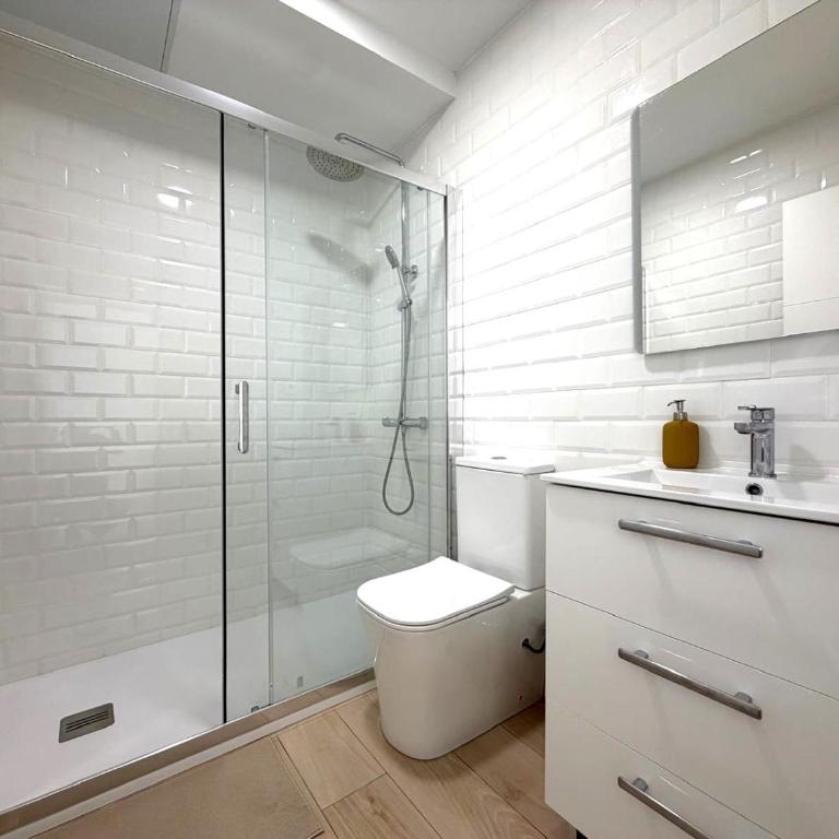 White & Center - Estudio Triple Estándar - 10
