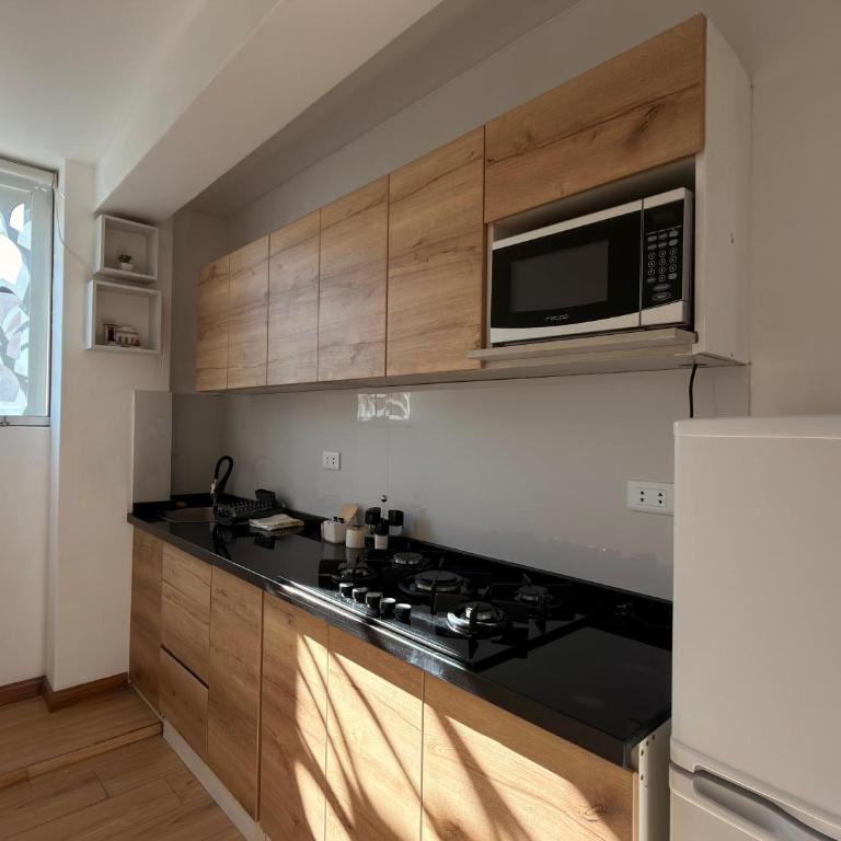 Elena Plaza Suites Departamentos 303 A - Apartamento de 1 dormitorio - 3