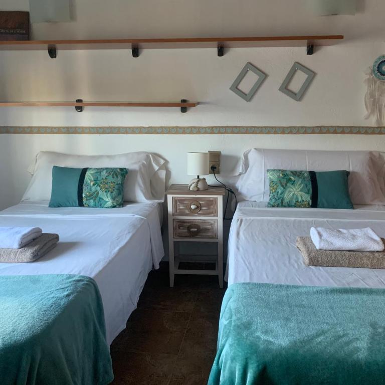 Casa Enric , con zona infantil, piscina y parking privado - Casa de 4 dormitorios - 8