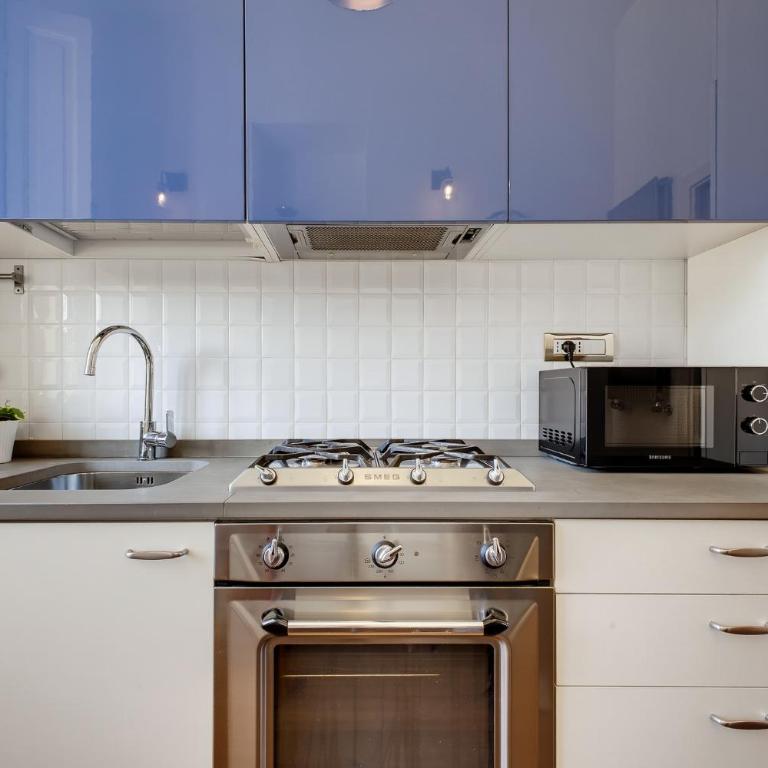 Duomo 600m and Luxury Design Apartament with Wifi and AC - Appartamento con 1 Camera da Letto - 9