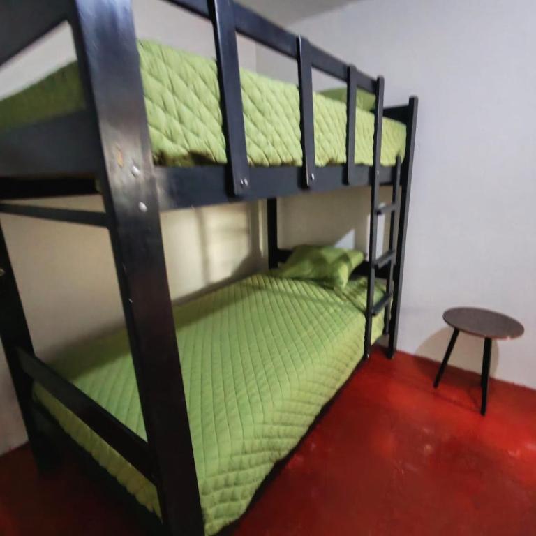 Casa en Zaragoza con Jardín y Estacionamiento privado - Two-Bedroom House - 25