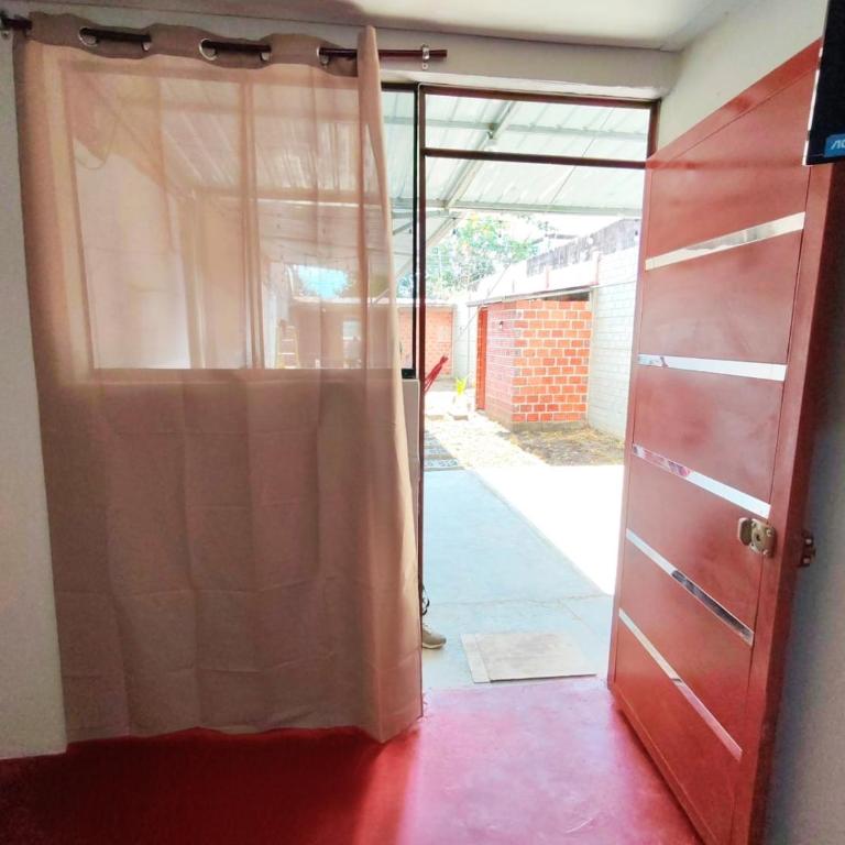 Casa en Zaragoza con Jardín y Estacionamiento privado - Two-Bedroom House - 37