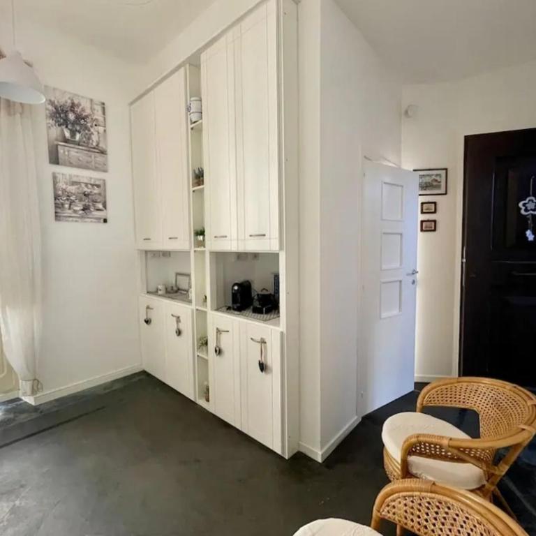 Appartamento centralissimo e luminoso Cagliari - Appartamento con 2 Camere da Letto - 2