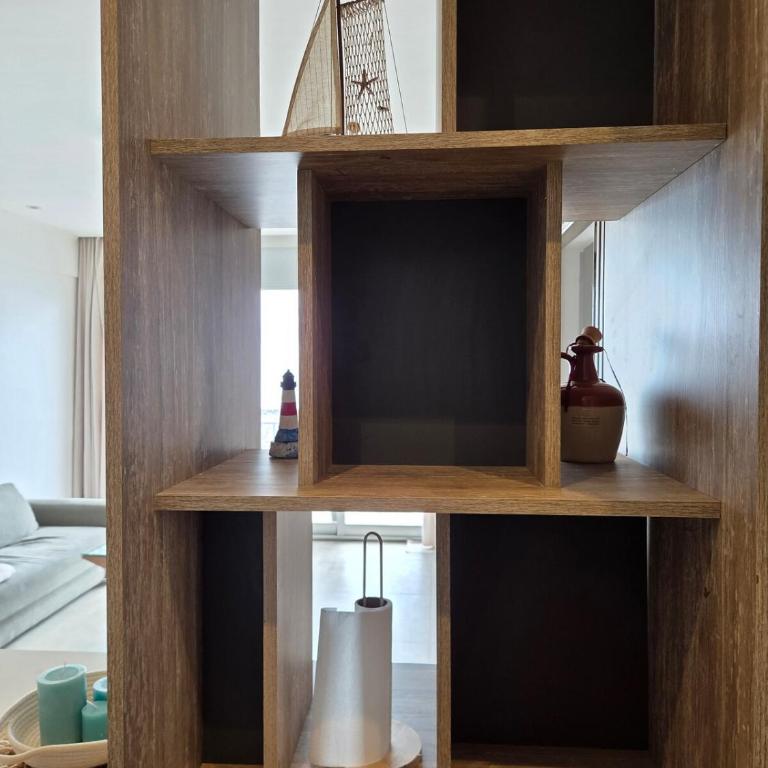 Frente al mar renovado en Varese, balcón con vista total - Apartamento de 2 dormitorios - 17