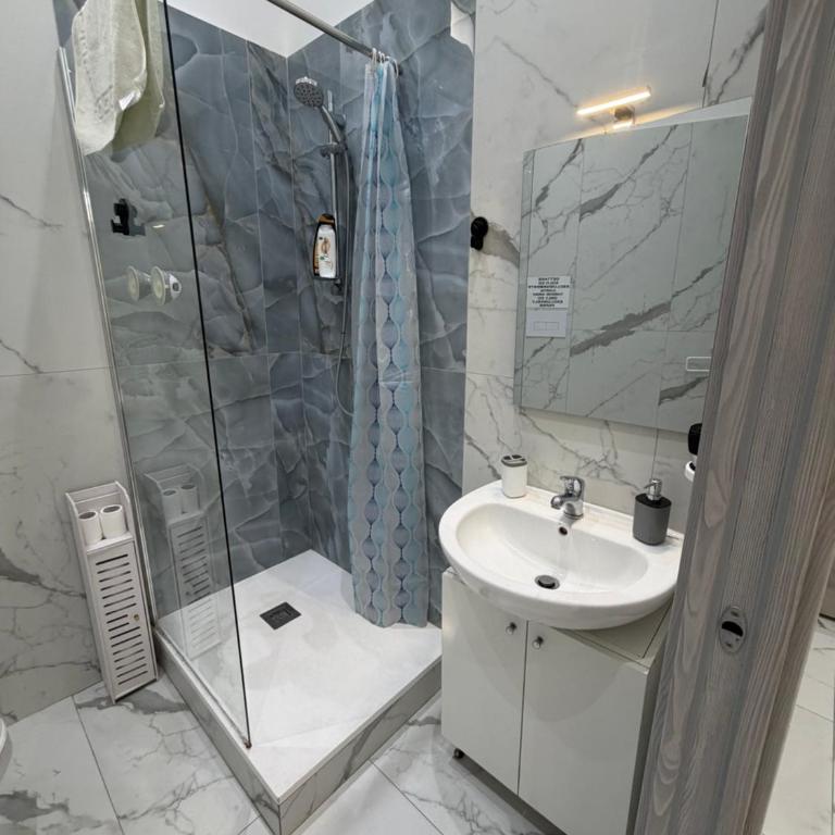 Casa Sisina - Appartamento con 1 Camera da Letto e Terrazza - 5
