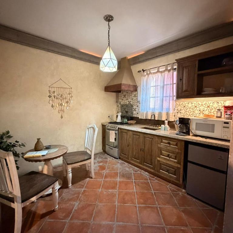 Casa Autora Santa Noche - Deluxe Doppelzimmer mit Bad - 4