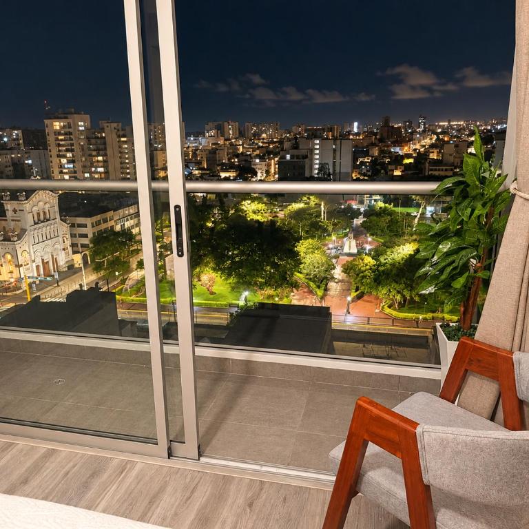 Apartamento con balcones y vista a la plaza de Magdalena - Apartamento de 3 dormitorios - 16
