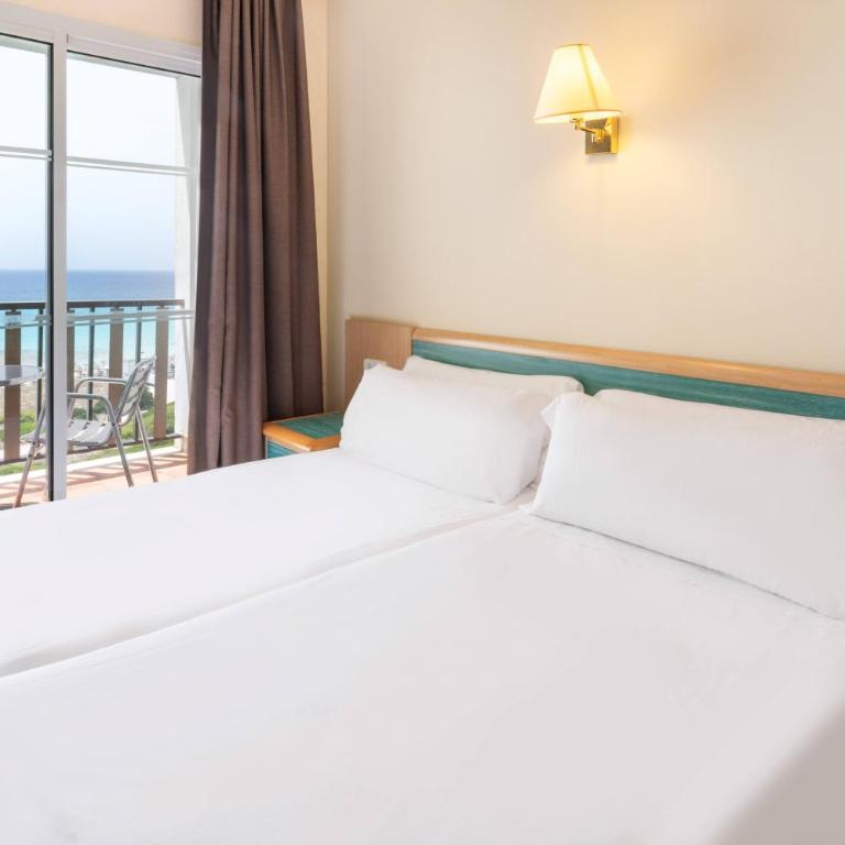 SOL by Meliá Milanos Pingüinos - Habitación Familiar con vistas (2 adultos + 2 niños) - 6