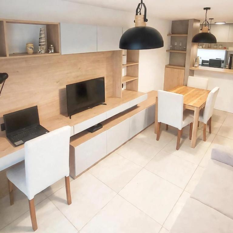 Apartamento para dos en La Plata - One-Bedroom Apartment - 1