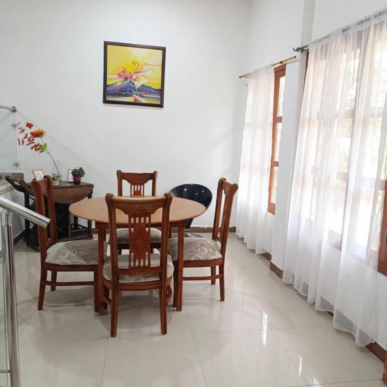Cabaña en Villa Roca Santa Marta - Three-Bedroom House - 10