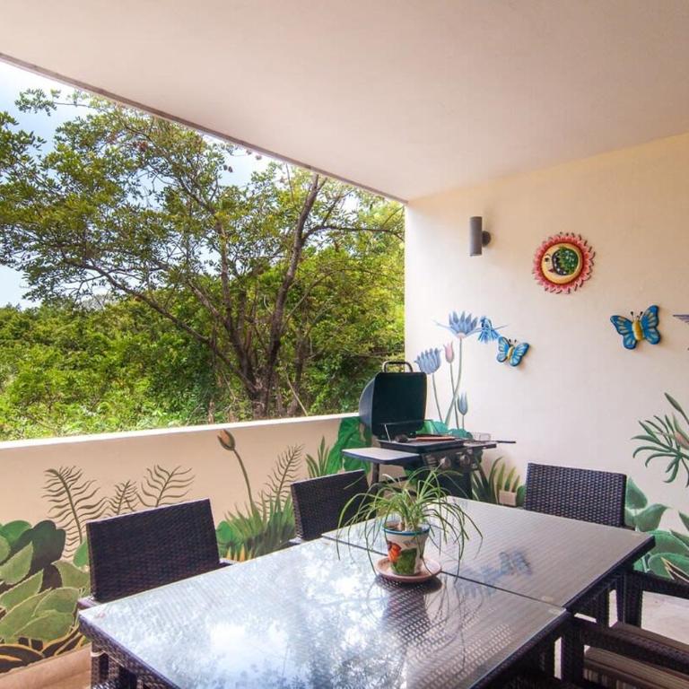Happy Vibes Getaway with Stellar Oceanview Roof Pool! - Apartamento - 3