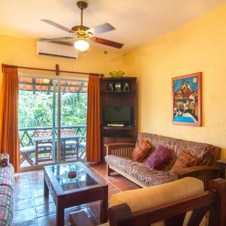 Charming authentic Mexico-Walk to beach & 5th Ave! - Apartamento - 1