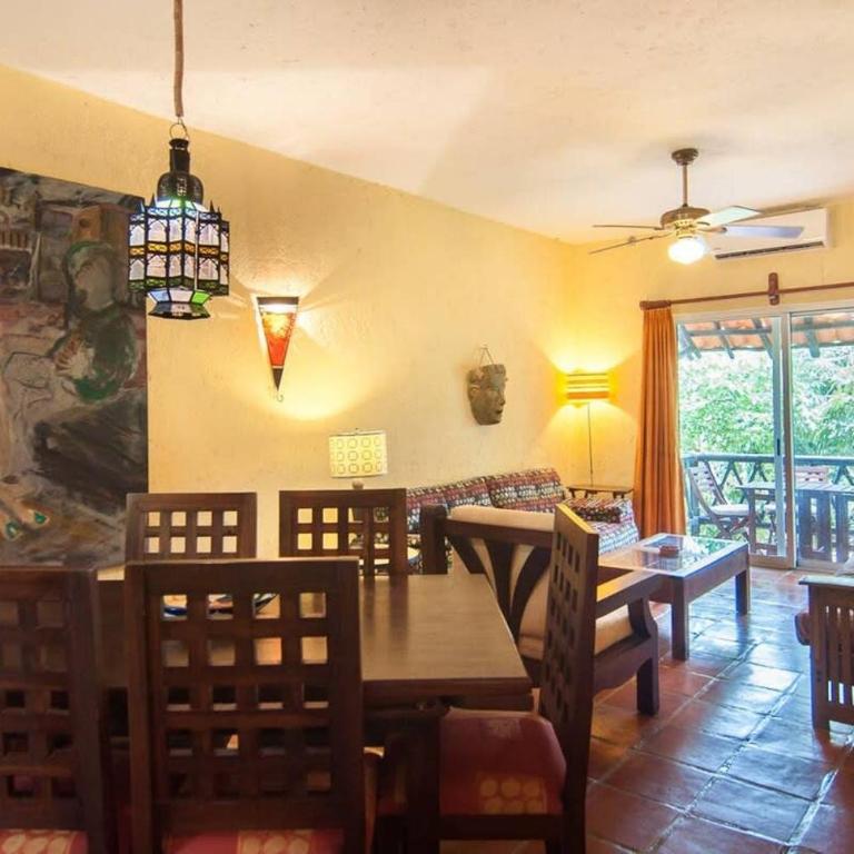 Charming authentic Mexico-Walk to beach & 5th Ave! - Apartamento - 8