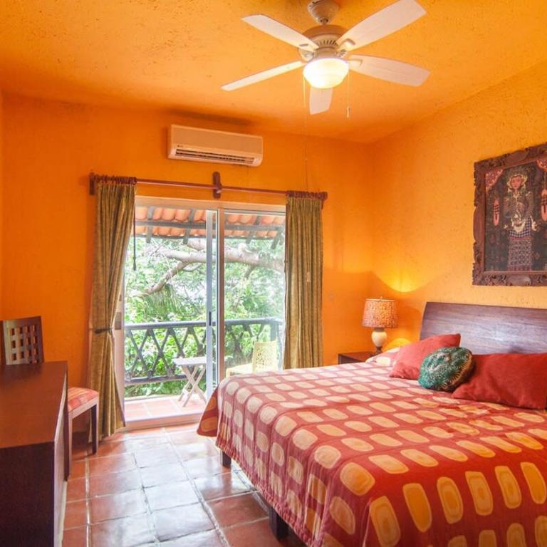 Charming authentic Mexico-Walk to beach & 5th Ave! - Apartamento - 10